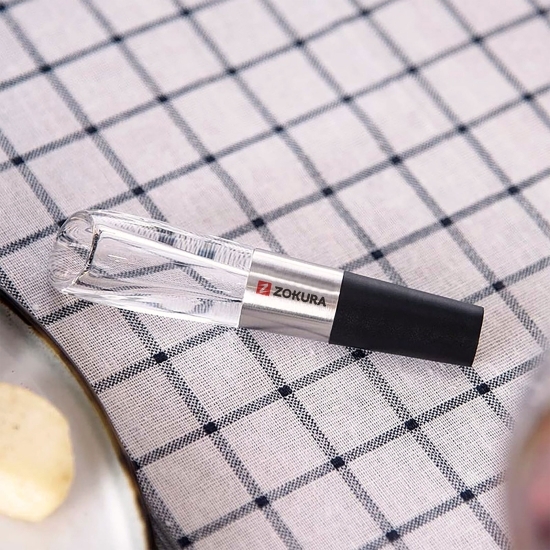Dop aerator pentru turnarea vinului