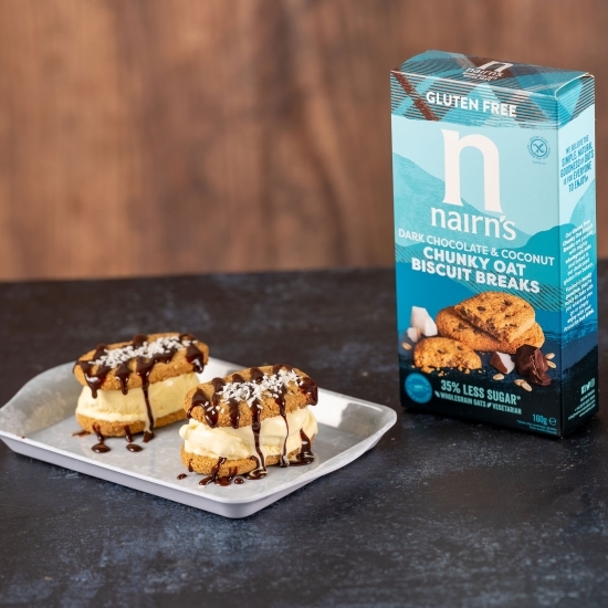 Biscuiți pufoși fără gluten din ovăz cu cocos și ciocolată 160g