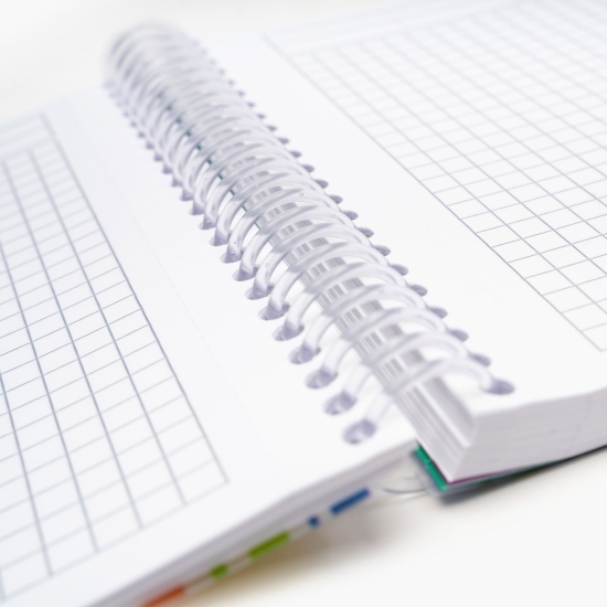 Caiet matematică, A6, cu spiră și index, 150 de file, 60 g/mp, diverse culori